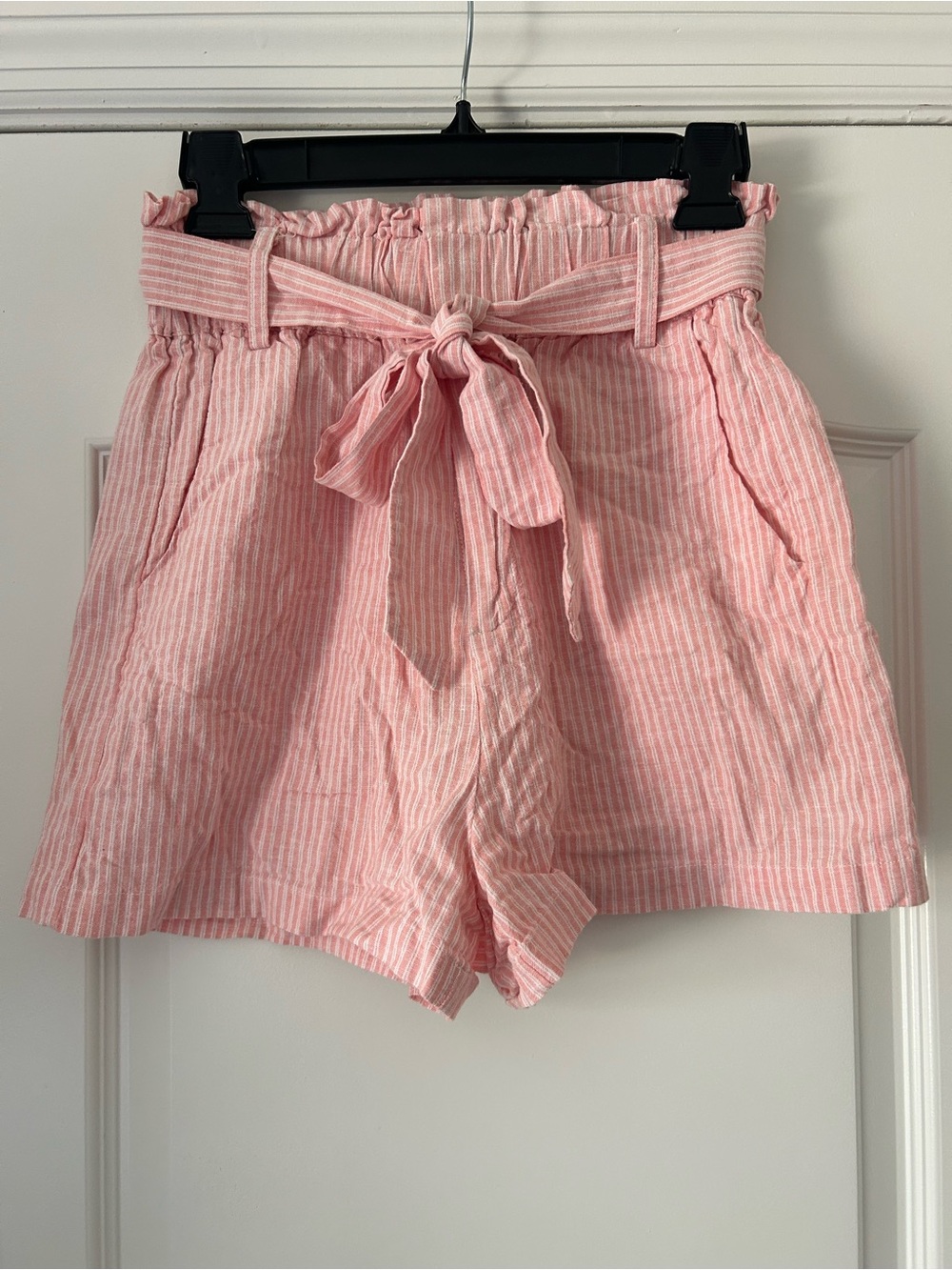 GB Gianni Bini Pink Striped High-Waist Paperbag Self Tie Shorts